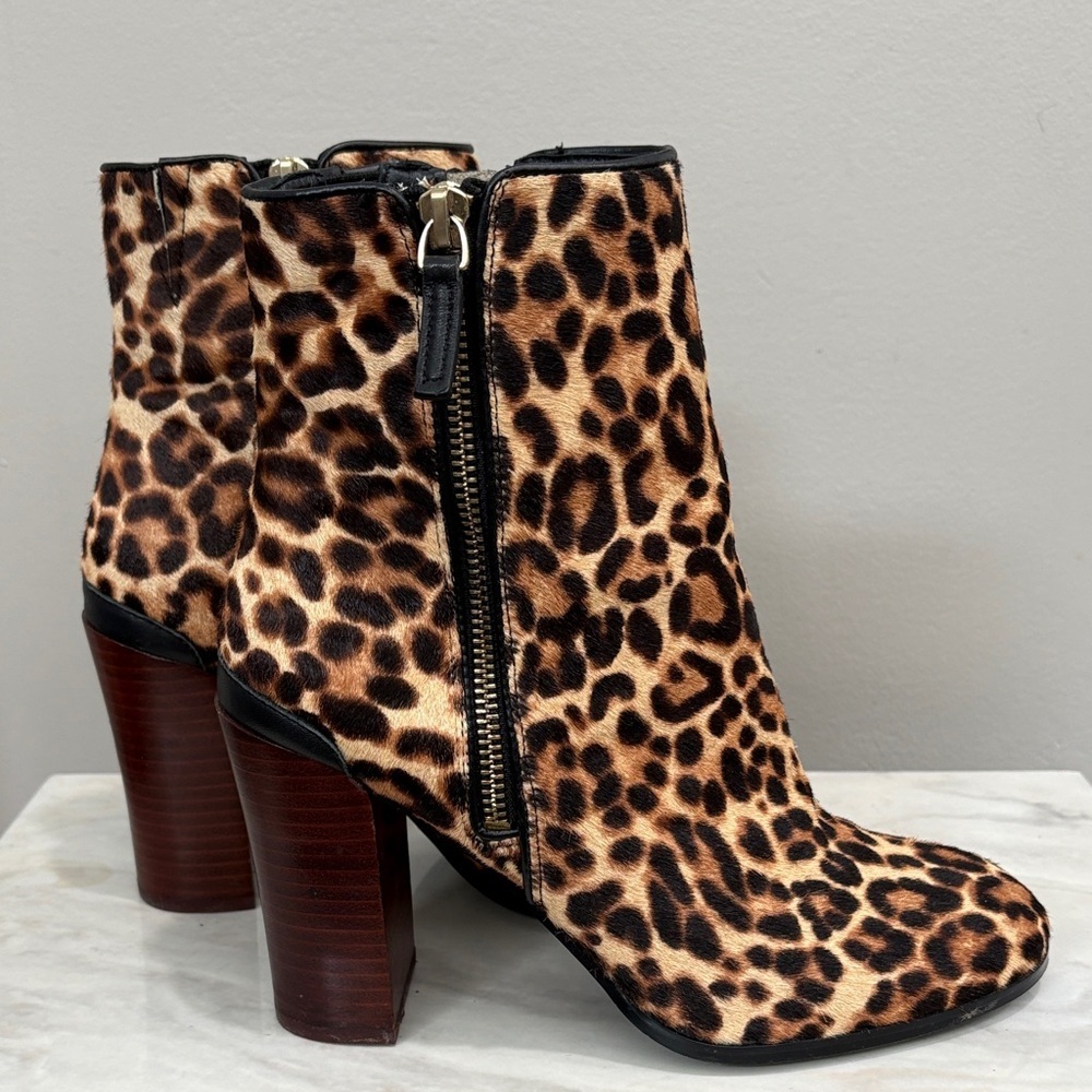 Katherine Kelly Calf Hair Leopard Print Ankle Boots Size 7.5 - Picture 3 of 13